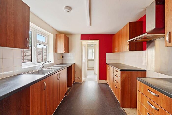 3 Bedroom Terraced House For Sale In South Birkbeck Road, London, E11