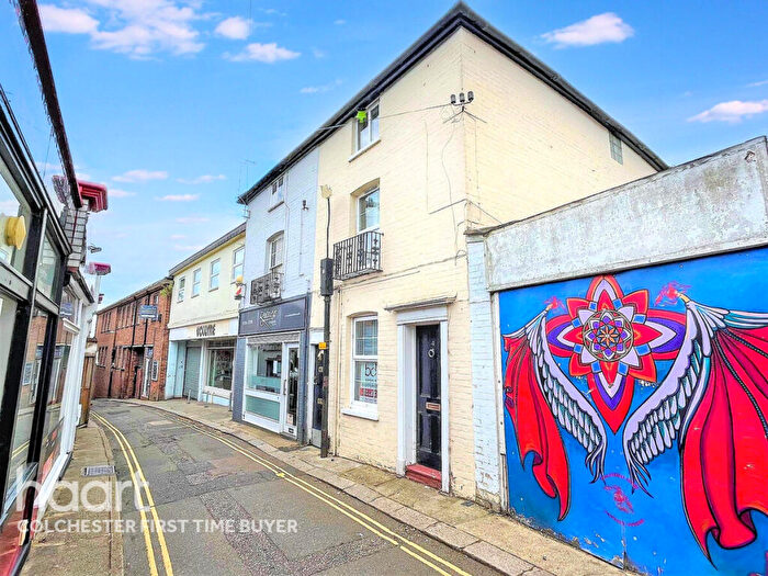 2 Bedroom Maisonette For Sale In Church Walk, Colchester, CO1