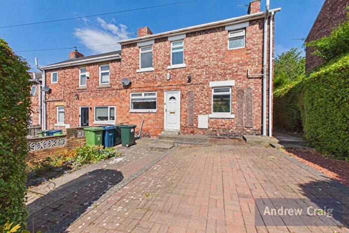 2 Bedroom Terraced House For Sale In Malone Gardens, Birtley, DH3
