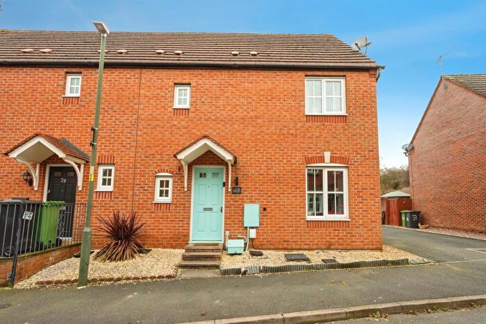 3 Bedroom Semi Detached House For Sale In Primrose Way, Kidderminster, DY10