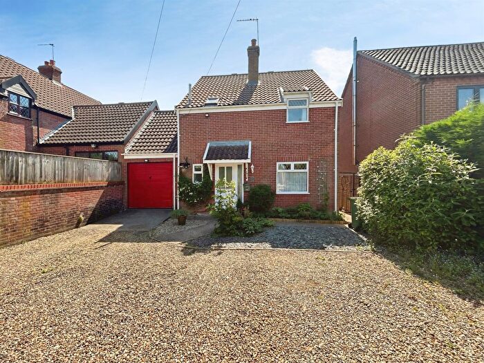 4 Bedroom Cottage For Sale In Chalk Hill, Great Cressingham, Thetford, IP25