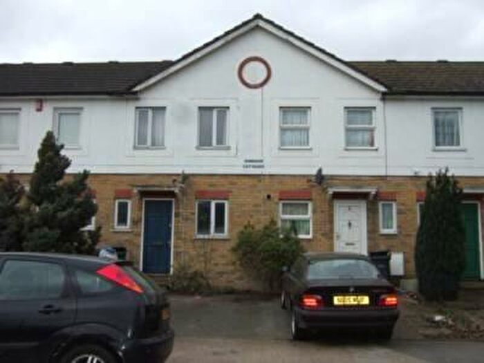 2 Bedroom Terraced House To Rent In Amersham Grove, SE14