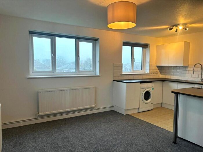 1 Bedroom Flat To Rent In Southwood Road, Hayling Island, PO11