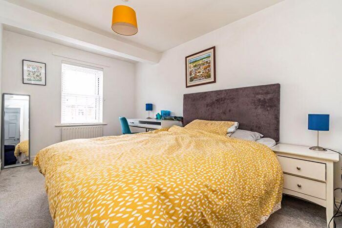 3 Bedroom End Of Terrace House For Sale In Drysdale Mews, Southsea, PO4