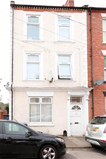 1 Bedroom Flat To Rent In Lower Thrift Street, Northampton, NN1