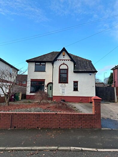 3 Bedroom Detached House To Rent In Withins Lane, Bolton, Greater Manchester, BL2