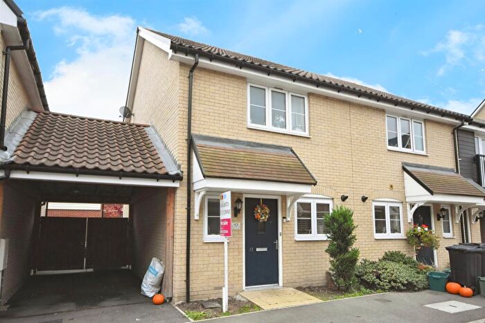 2 Bedroom Terraced House For Sale In Searle Crescent, Broomfield, Chelmsford, CM1