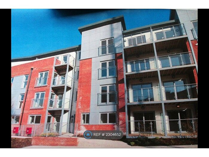 2 Bedroom Flat To Rent In Charrington Place, St Albans, AL1