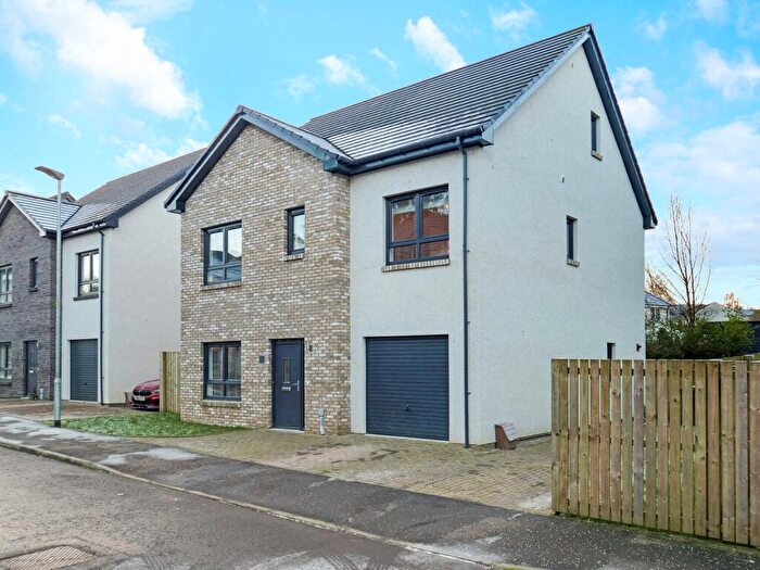 5 Bedroom Detached House For Sale In Bracken Wynd, Bridge Of Weir, PA11