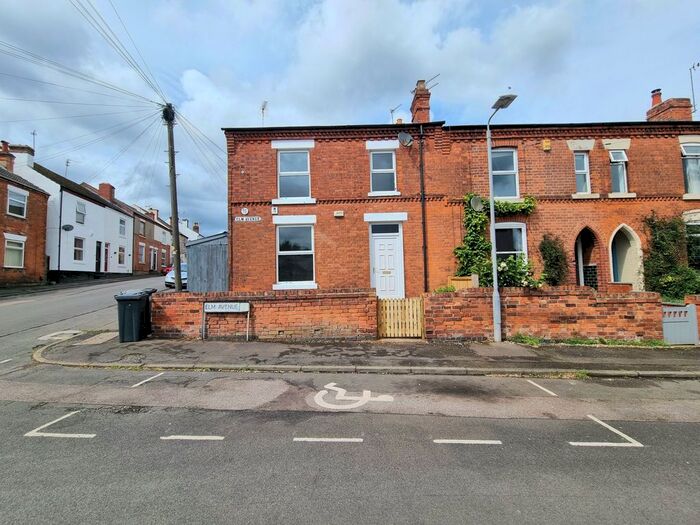 3 Bedroom End Of Terrace House To Rent In Elm Avenue, Carlton, Nottingham, Nottinghamshire, NG4