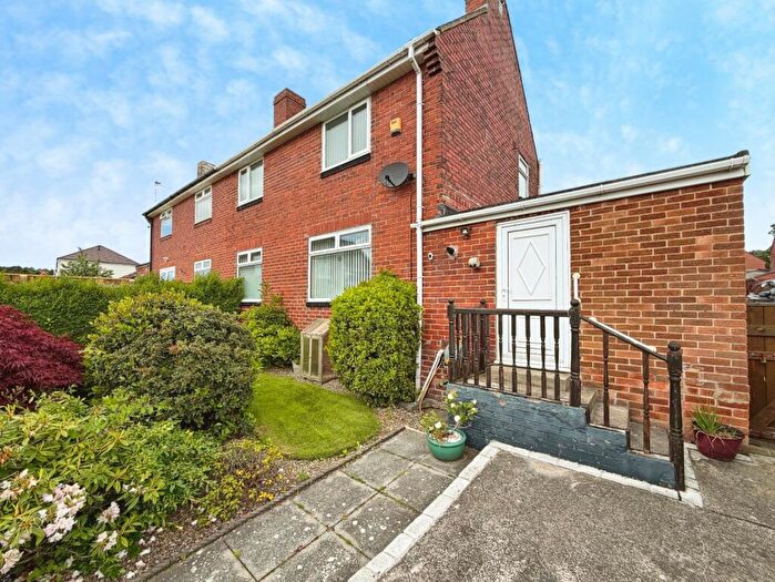 3 Bedroom Semi-Detached House For Sale In Hollyhill Gardens West, Stanley, Durham, DH9
