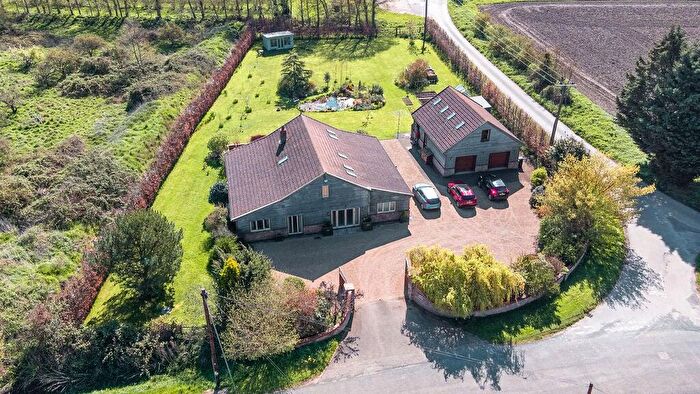 5 Bedroom Barn Conversion For Sale In Chalk Road, Upwell, Wisbech, PE14
