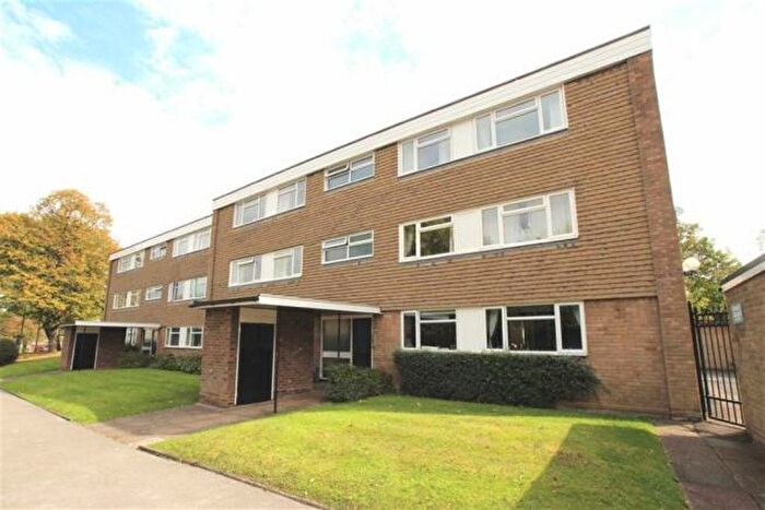 2 Bedroom Flat To Rent In Bracebridge Court, Harborne, B17