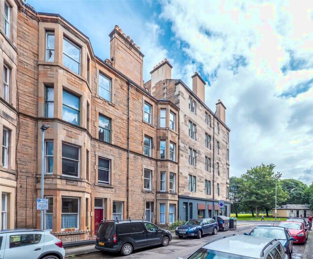 2 Bedroom Flat To Rent In Viewforth Gardens, Edinburgh, Midlothian, EH10