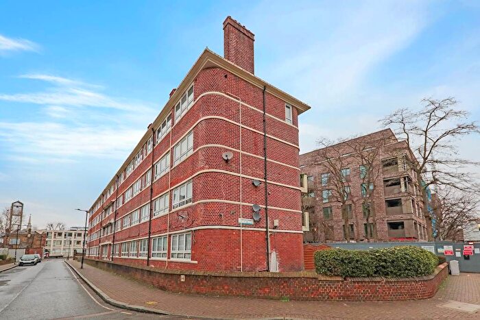 1 Bedroom Flat For Sale In Renforth Street, London, SE16