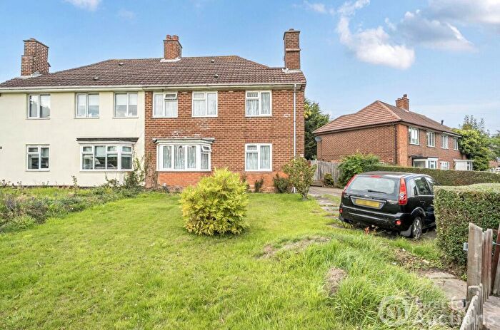 4 Bedroom Semi-Detached House For Sale In Highters Heath Lane, Birmingham, West Midlands, B14