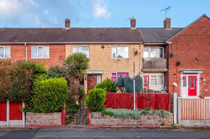 3 Bedroom Terraced House For Sale In Willow Road, Partington, Manchester, M31