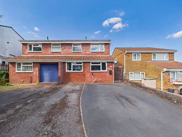 3 Bedroom Semi-Detached House For Sale In Copley Drive, Coleford, GL16