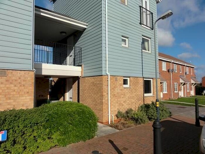 1 Bedroom Studio To Rent In Follager Road, New Bilton, Rugby, CV21