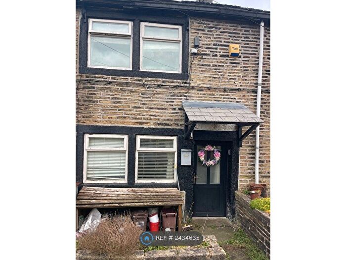 3 Bedroom Terraced House To Rent In Cross Wells Road, Ripponden, Sowerby Bridge, HX6