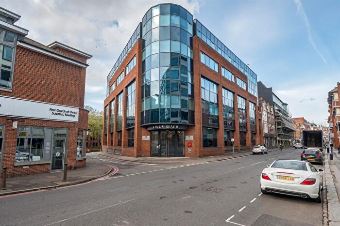 1 Bedroom Apartment To Rent In Kings Reach, - Kings Road, Reading, RG1