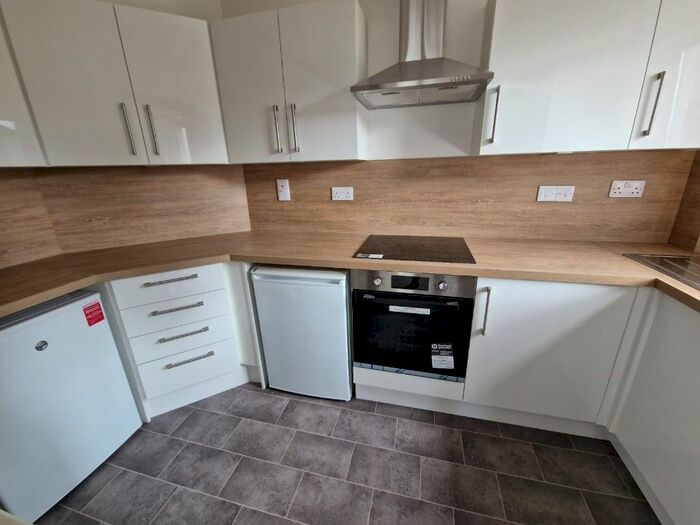 2 Bedroom Flat To Rent In Bloomfield Court, City Centre, Aberdeen, AB10