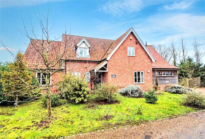 4 Bedroom Detached House For Sale In Hinton Road, Darsham, Saxmundham, Suffolk, IP17