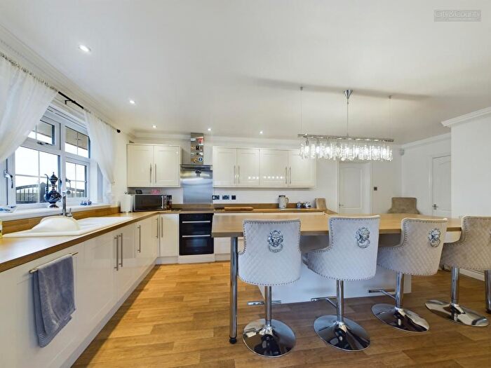 2 Bedroom Detached Bungalow For Sale In Fleet Road, Holbeach, PE12