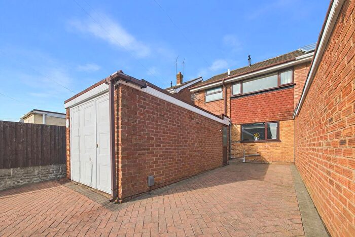 3 Bedroom Terraced House For Sale In The Beeches, Rugeley, WS15