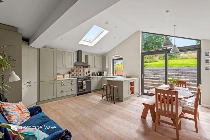 3 Bedroom Bungalow For Sale In Diptford, Totnes, TQ9