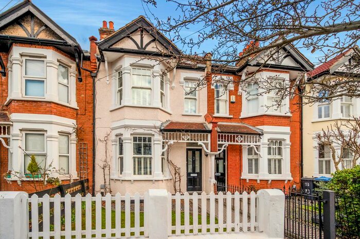 5 Bedroom Terraced House To Rent In Kirkley Road, London, SW19