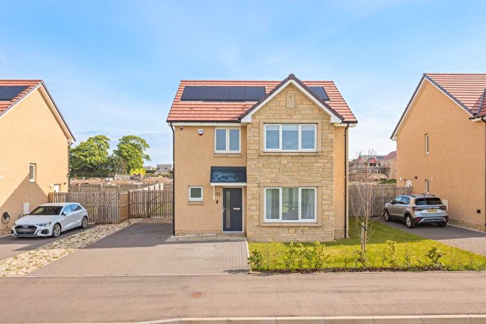 3 Bedroom Detached House For Sale In Barbachlaw Way, Wallyford, Musselburgh, EH21