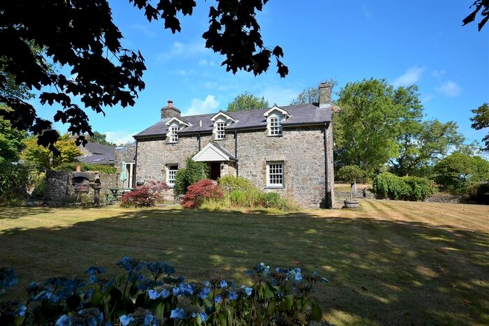 4 Bedroom Detached House For Sale In Crundale, Haverfordwest, SA62