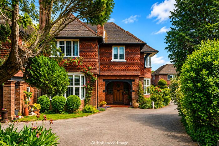 3 Bedroom Flat For Sale In Winkworth Place, Banstead, SM7