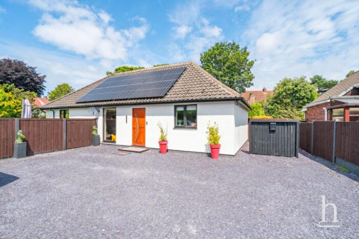 3 Bedroom Detached Bungalow For Sale In Tollemache Road, Prenton, CH43