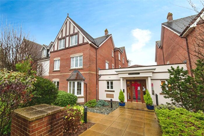 2 Bedroom Apartment For Sale In Pegasus Court (Exmouth), Exmouth, EX8