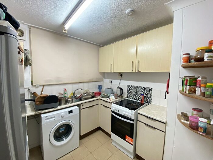 1 Bedroom Flat To Rent In Histon Rd, Cambridge, CB4