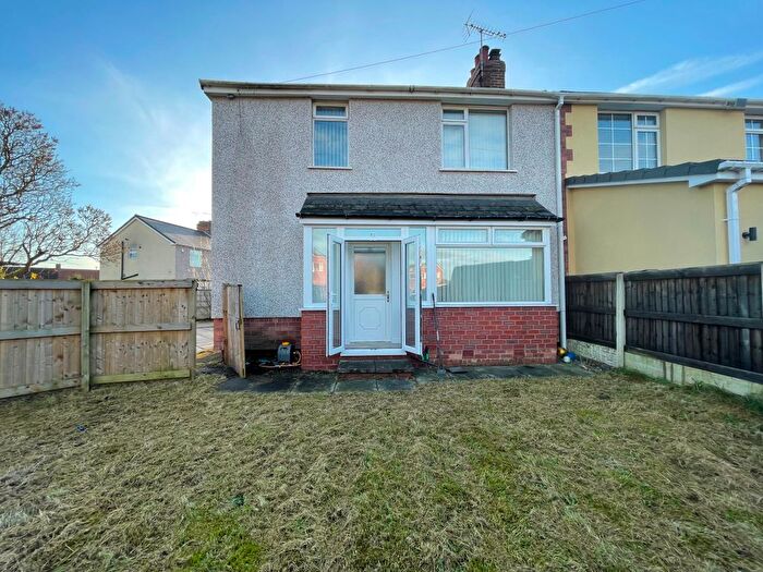 3 Bedroom Semi-Detached House To Rent In Acacia Road, Skellow, Doncaster, DN6