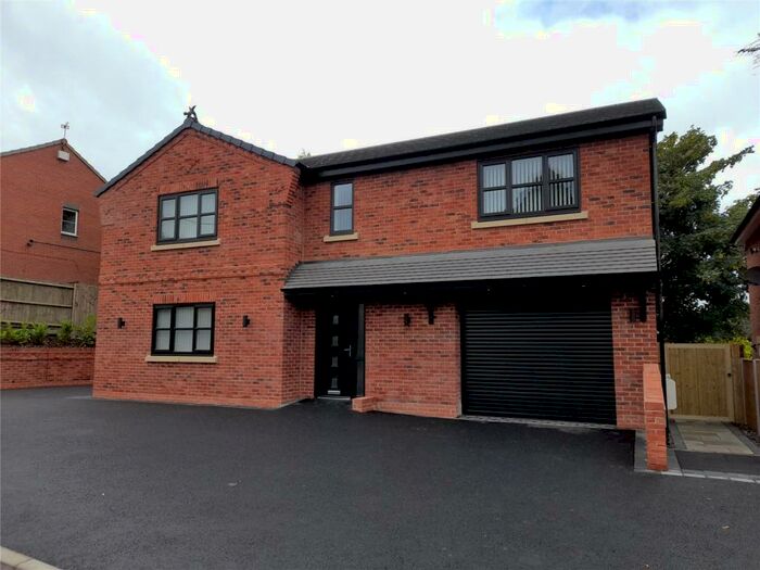 Houses for sale in Albert Avenue, CH6, Flintshire