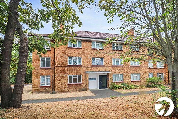 1 Bedroom Flat For Sale In Woolwich Road, London, SE2