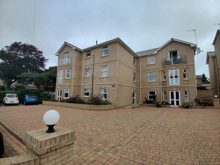 2 Bedroom Flat To Rent In Culver Road, Shanklin PO37
