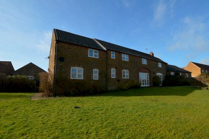 4 Bedroom Barn Conversion To Rent In The Rock, Branston, NG32