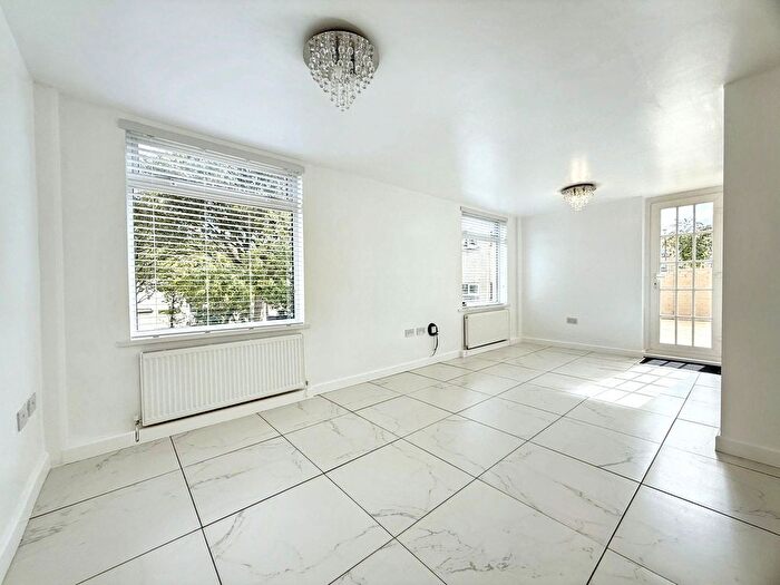 2 Bedroom Detached House For Sale In Braithwaite Road, Peterlee, SR8