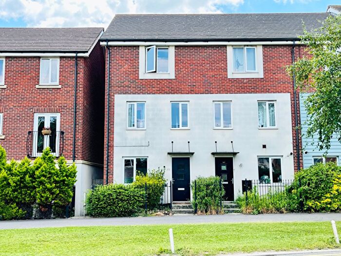 4 Bedroom End Of Terrace House To Rent In West Lake, Peterborough, PE7