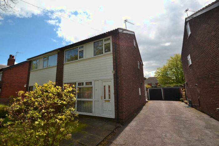 3 Bedroom Semi-Detached House To Rent In North Park Avenue, Roundhay, Leeds, LS8