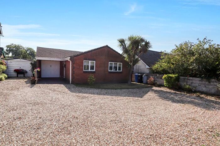 2 Bedroom Bungalow For Sale In Waterloo Road, Poole, Dorset, BH17