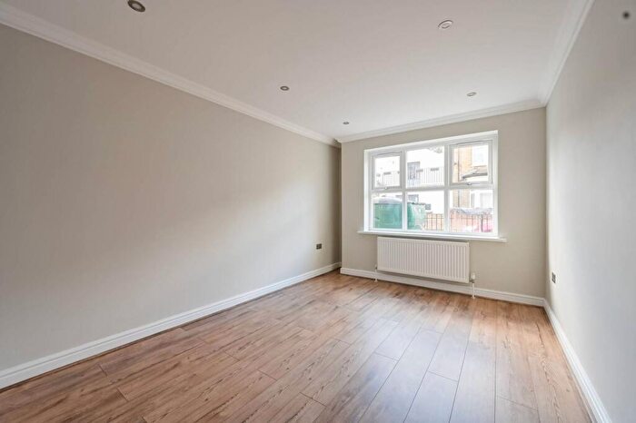 1 Bedroom Flat For Sale In Flat, Lorne Court, A Lorne Road, Walthamstow, London, E17