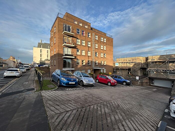 1 Bedroom Flat To Rent In St Keyna Court, Keynsham, Bristol, BS31