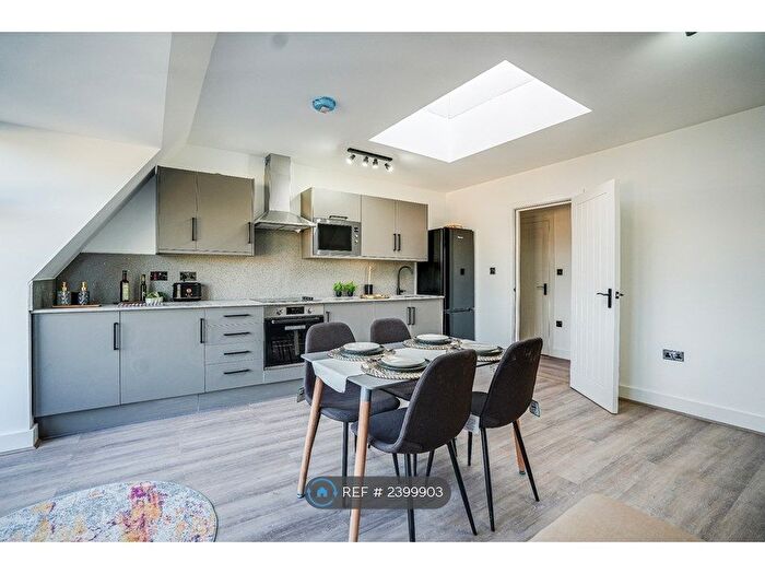 1 Bedroom Flat To Rent In Ladywell Street, London, E15