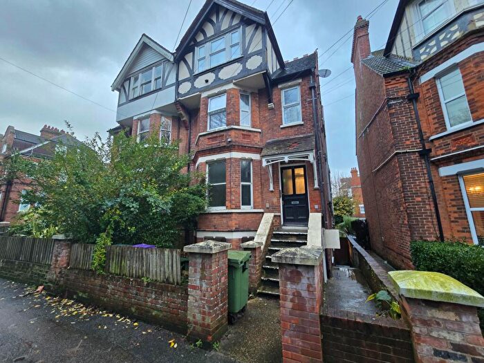 1 Bedroom Flat To Rent In Broadmead Road, Folkestone, CT19